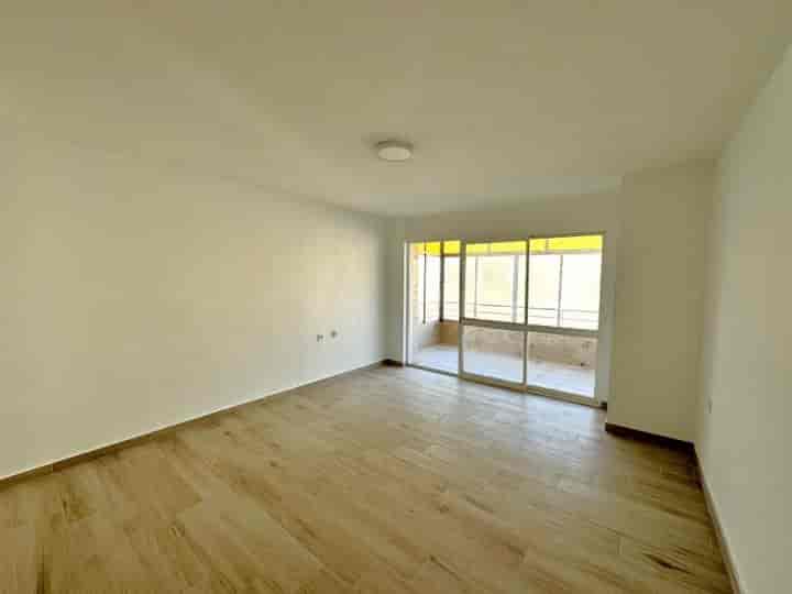 3 bedrooms apartment for sale in Distrito 2, Spain