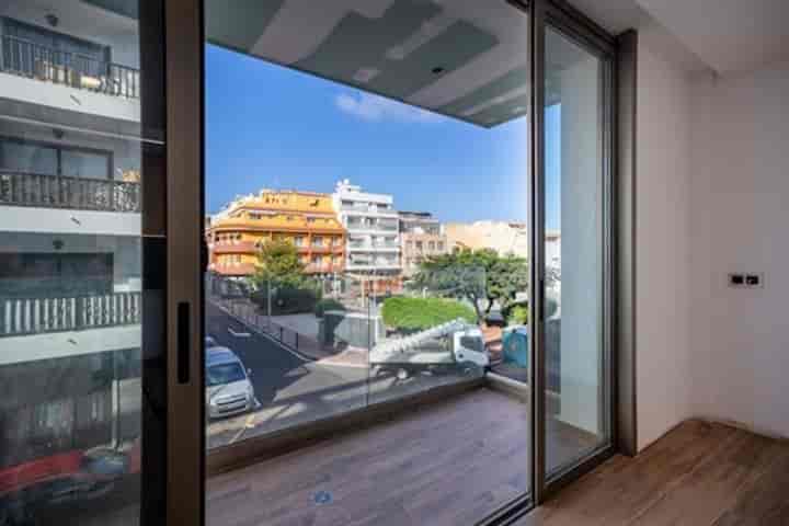 2 bedrooms apartment for sale in Puerto de Santiago, Spain