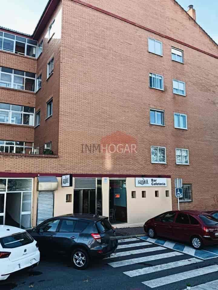 3 bedrooms apartment for sale in Avila, Spain