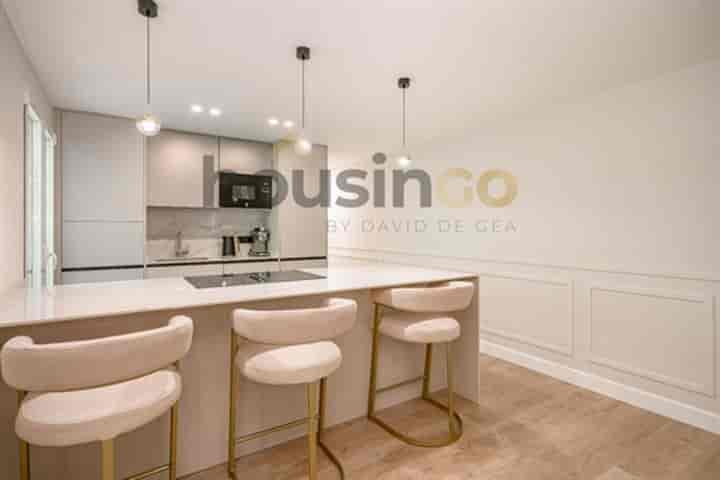 2 bedrooms apartment for sale in Madrid, Spain