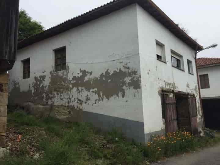 House for sale in Oviedo, Spain