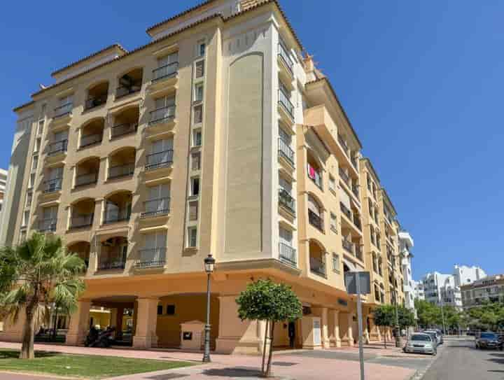 2 bedrooms apartment for sale in Estepona, Spain