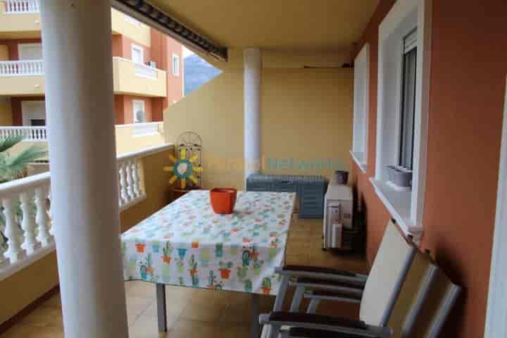 2 bedrooms apartment for rent in Denia, Spain