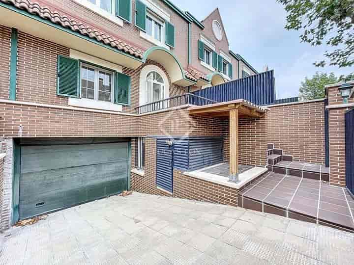 5 bedrooms house for sale in Madrid, Spain