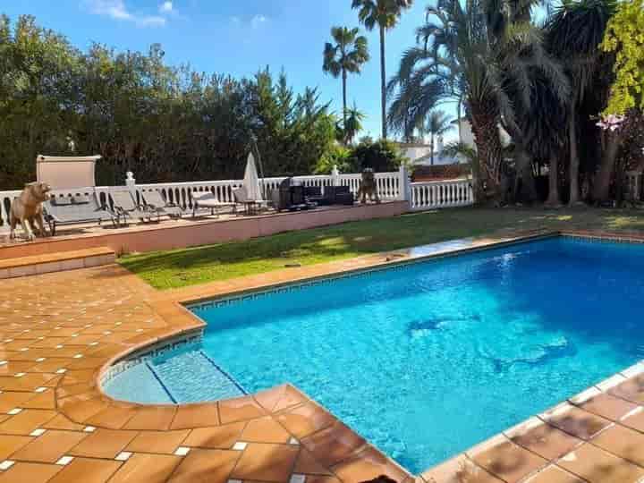 4 bedrooms house for sale in Nueva Andalucia, Spain