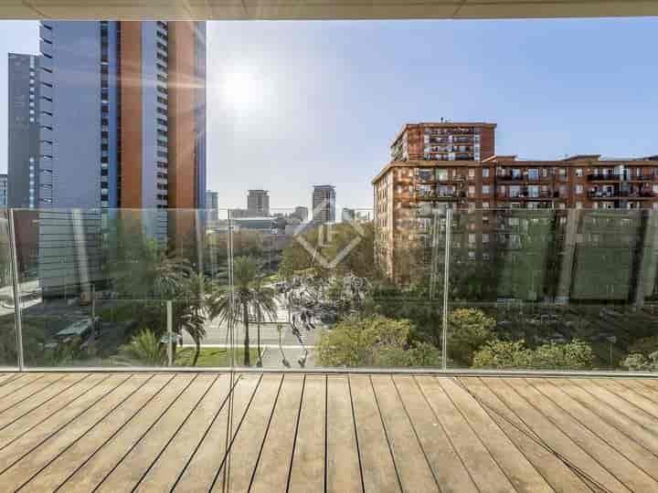 2 bedrooms apartment for sale in Barcelona, Spain