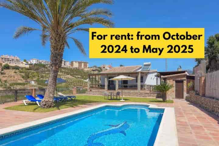 2 bedrooms house for rent in Torrox Costa, Spain