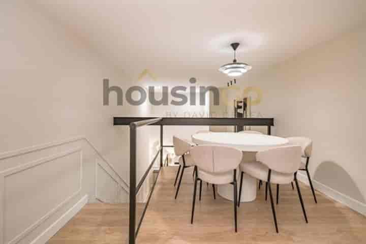 2 bedrooms apartment for sale in Madrid, Spain