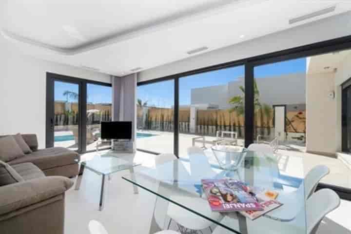 3 bedrooms house for sale in Benijofar, Spain