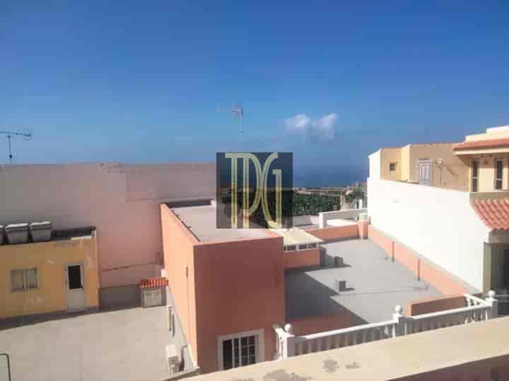 2 bedrooms apartment for sale in Adeje, Spain