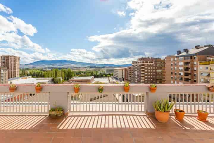 1 bedroom apartment for rent in Pamplona, Spain