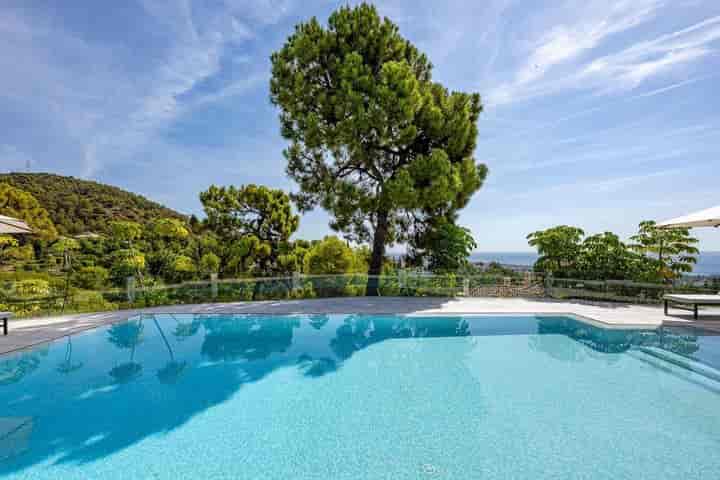 5 bedrooms house for sale in Nagueles, Spain