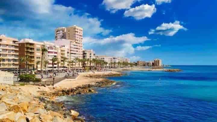 2 bedrooms apartment for sale in Torrevieja, Spain