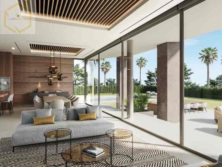 6 bedrooms house for sale in Puerto Banus, Spain