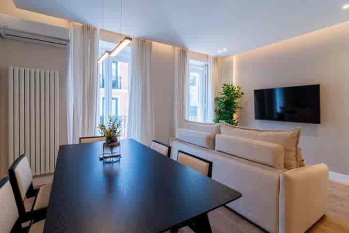 3 bedrooms apartment for sale in Centro, Spain