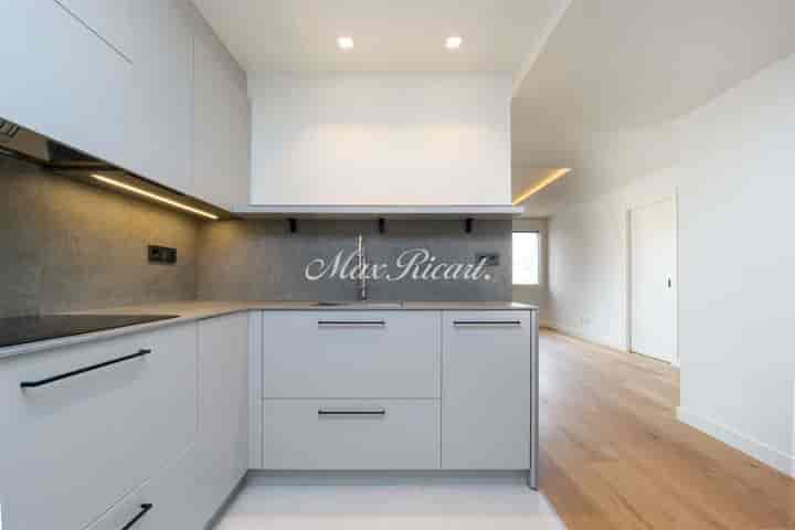 2 bedrooms apartment for sale in Barcelona, Spain