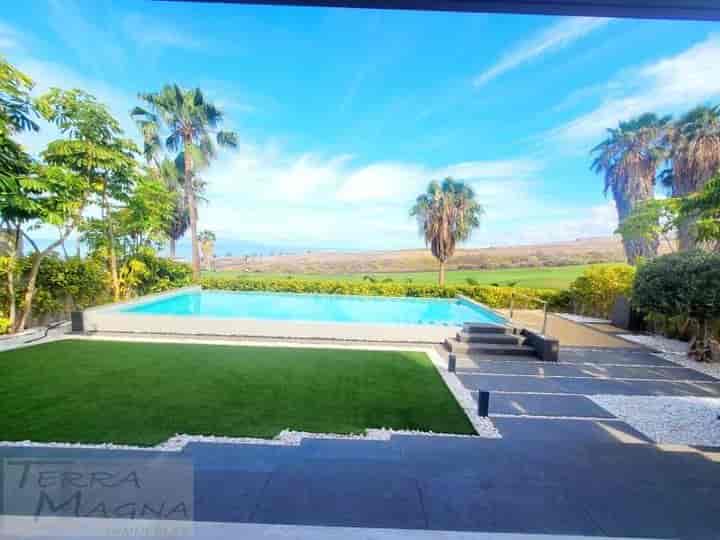 4 bedrooms house for sale in La Caleta, Spain