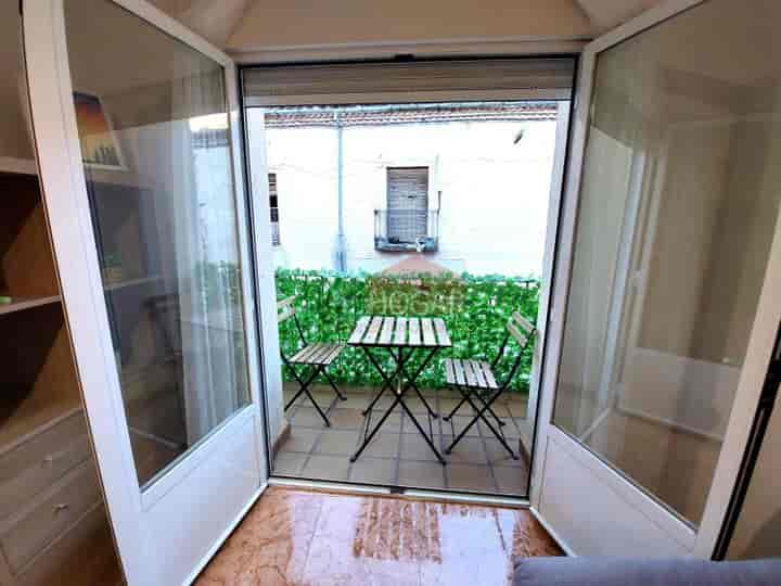 2 bedrooms apartment for rent in Avila, Spain