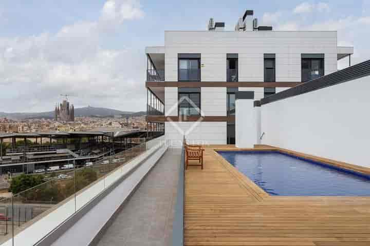 3 bedrooms apartment for rent in Barcelona, Spain