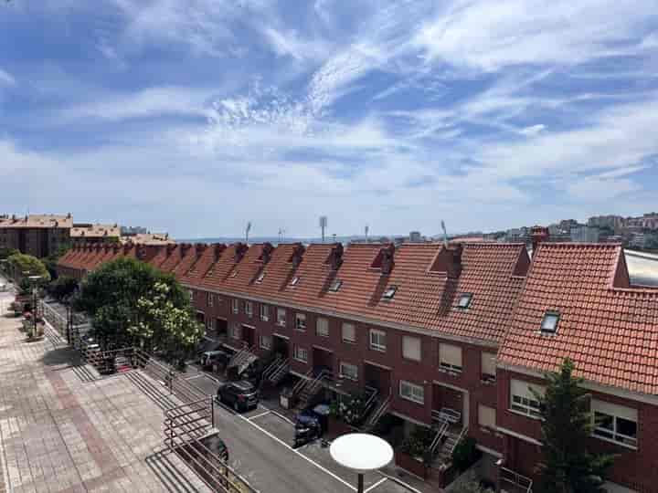 2 bedrooms apartment for sale in Santander, Spain