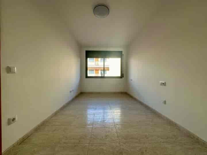 2 bedrooms apartment for rent in Bajo Ebro, Spain