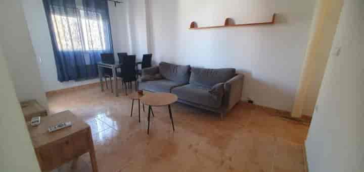 2 bedrooms apartment for rent in Centro, Spain