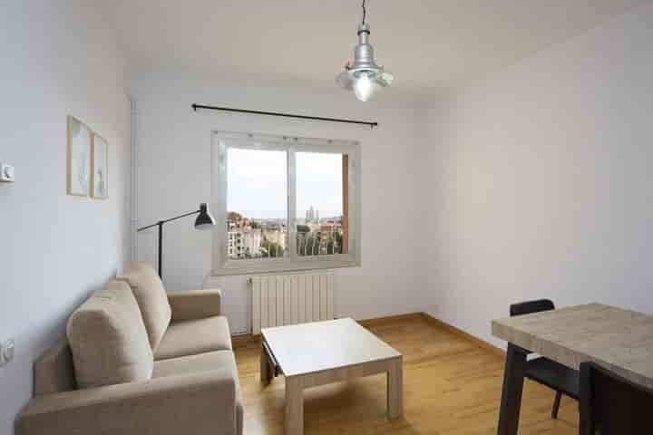 3 bedrooms apartment for rent in Horta-Guinardo, Spain