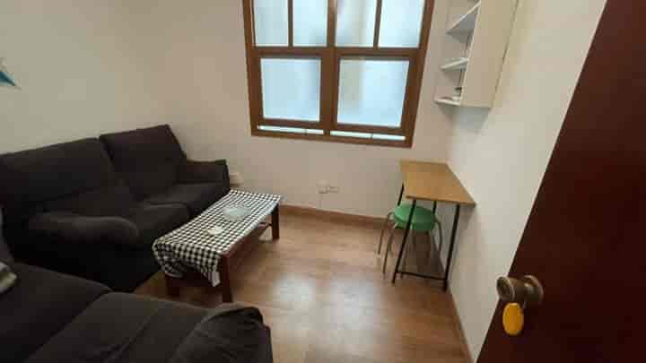 4 bedrooms apartment for rent in Santiago de Compostela, Spain