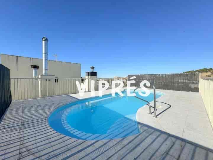 3 bedrooms apartment for sale in Caceres‎, Spain