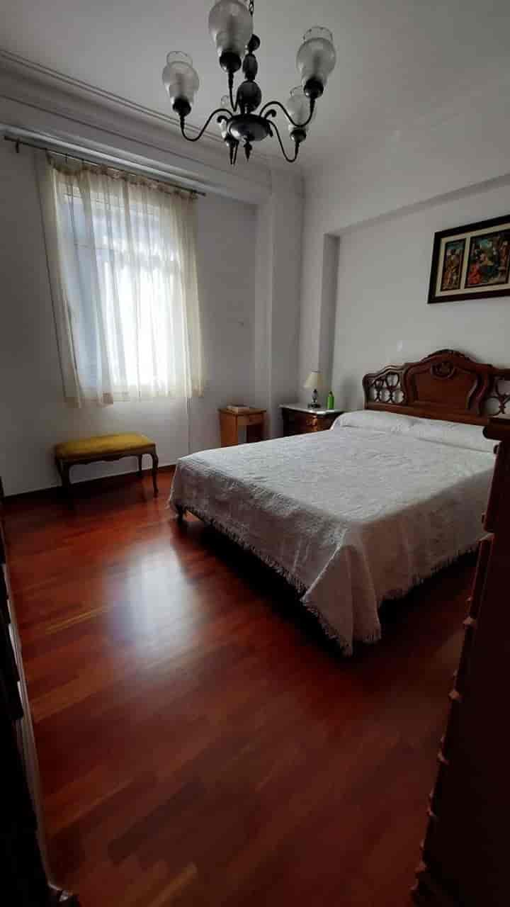 3 bedrooms apartment for sale in Corunna, Spain