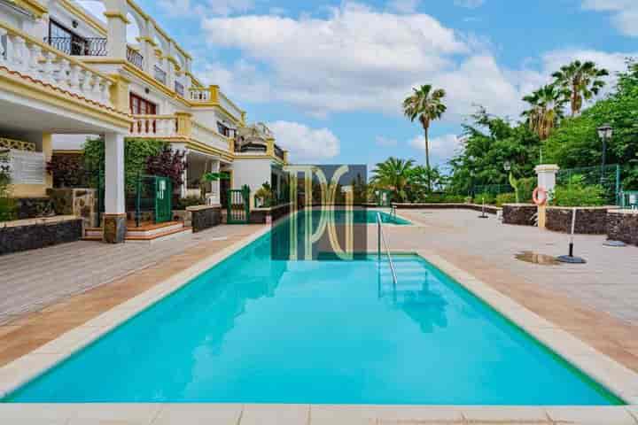 1 bedroom apartment for sale in Adeje, Spain