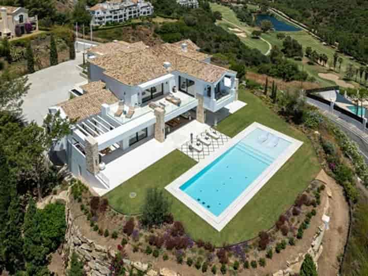 8 bedrooms house for sale in Benahavis, Spain