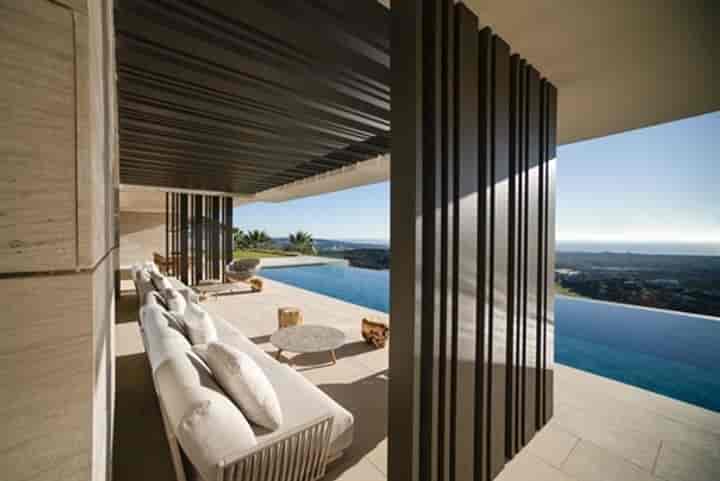 6 bedrooms house for sale in San Roque, Spain