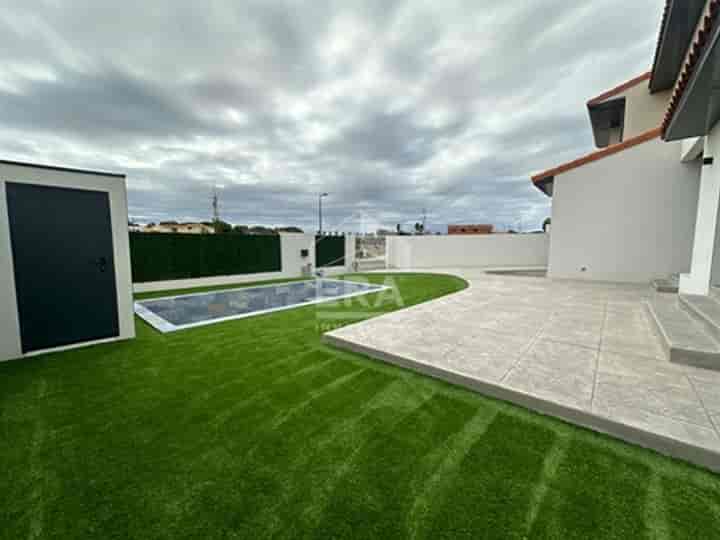 3 bedrooms house for sale in Bompas, France