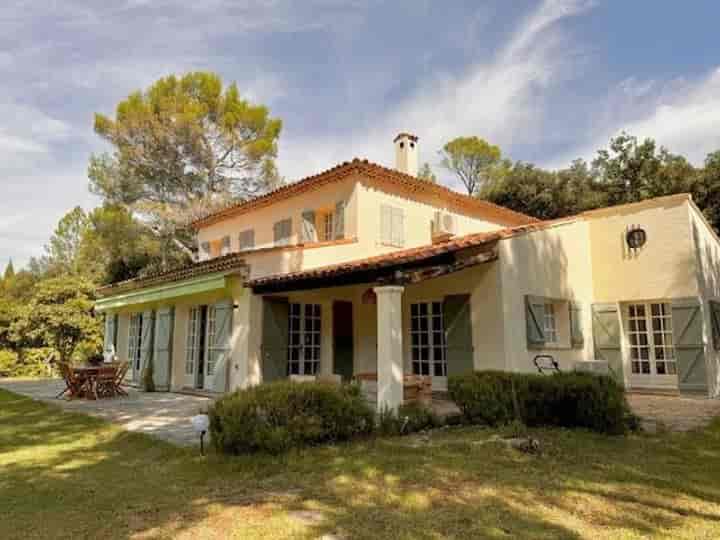 5 bedrooms house for sale in Montauroux, France