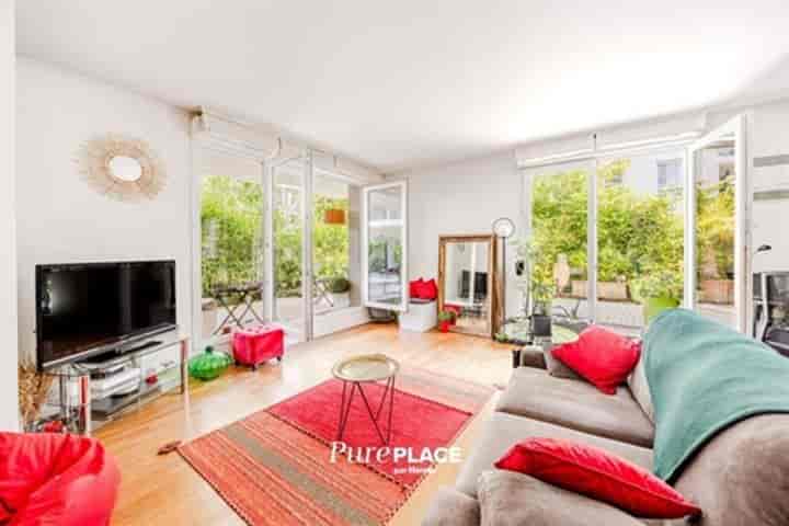 3 bedrooms apartment for sale in Colombes, France