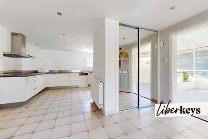 4 bedrooms house for sale in Saint-Marcellin, France