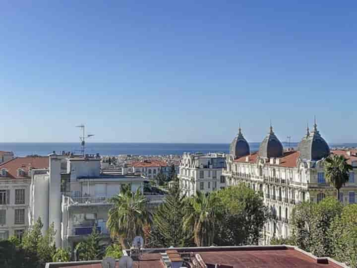 2 bedrooms other for sale in Nice, France