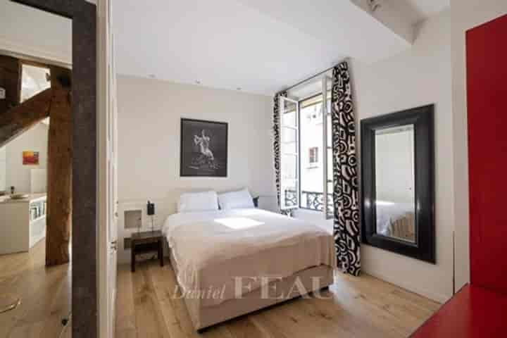 2 bedrooms apartment for sale in Paris 6eme, France