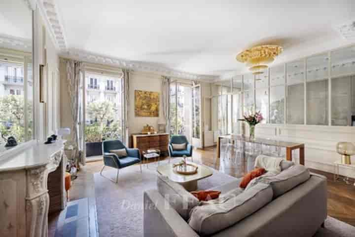 4 bedrooms other for sale in Paris 6eme, France