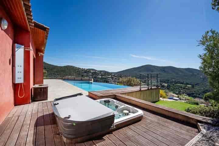 5 bedrooms house for sale in La Londe-les-Maures, France