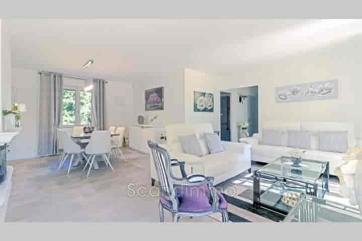 3 bedrooms house for sale in Roquebrune-sur-Argens, France