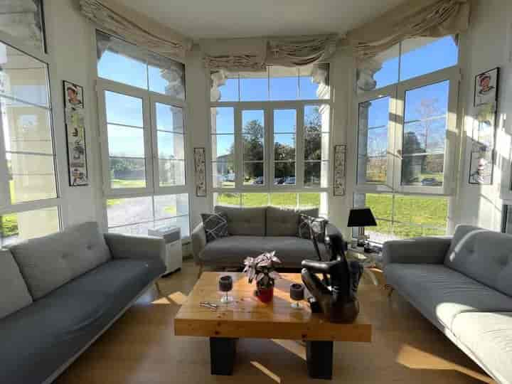 2 bedrooms house for sale in  France