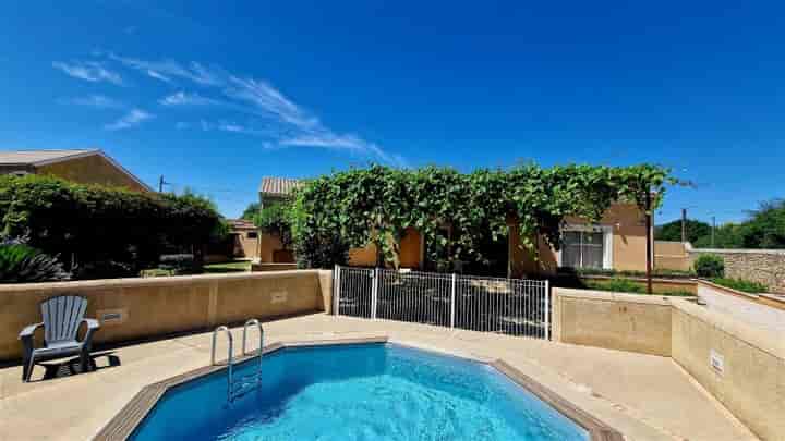 5 bedrooms house for sale in Vaucluse (84), France
