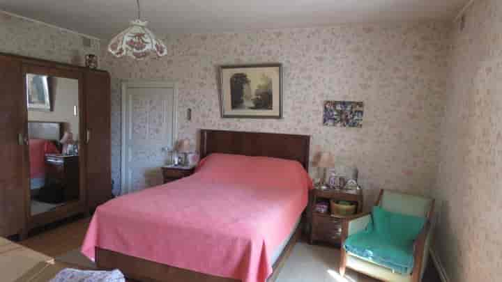 4 bedrooms house for sale in nailhac, France