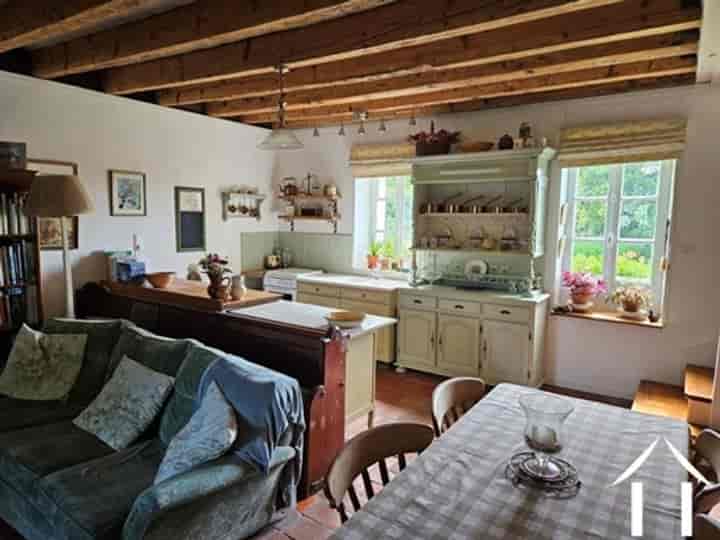 5 bedrooms other for sale in Saint-Leger-du-Bois, France