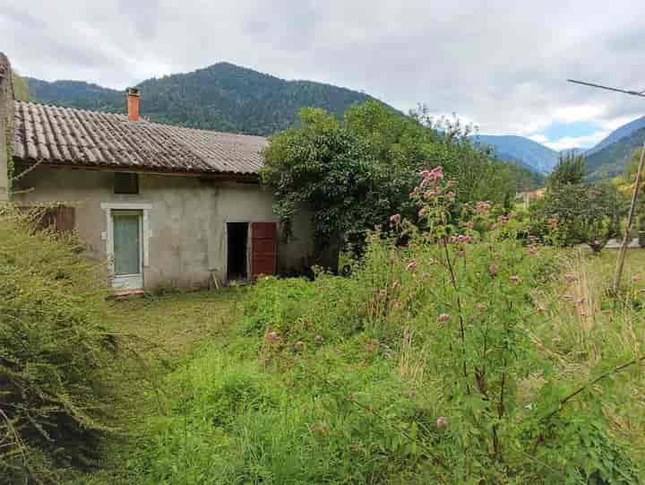 2 bedrooms house for sale in FOUGAX ET BARRINEUF, France