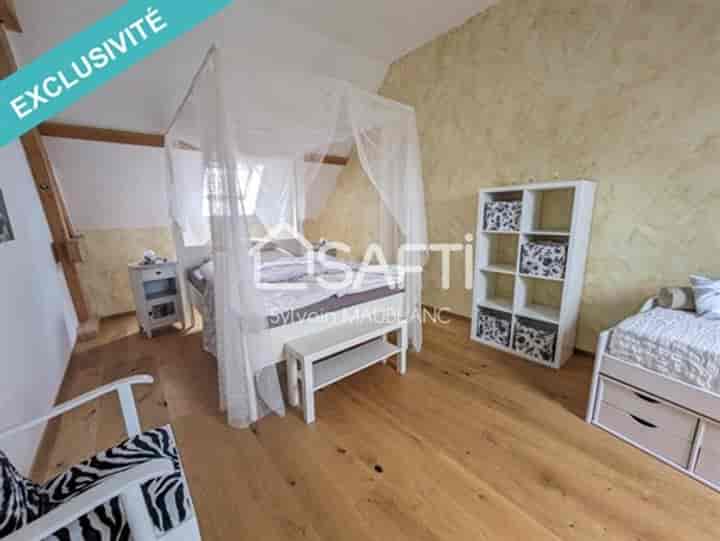 7 bedrooms other for sale in Beaurepaire-en-Bresse, France