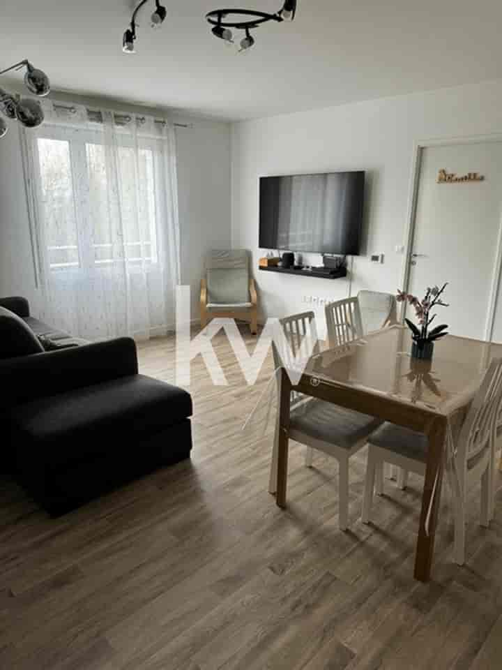 1 bedroom apartment for sale in Pierrelaye, France