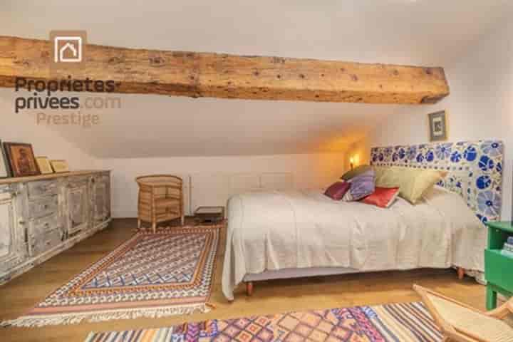 4 bedrooms apartment for sale in LIsle-sur-la-Sorgue, France